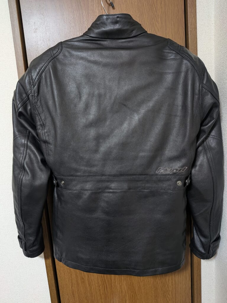 愛用のレザージャケット - 裏面 -
