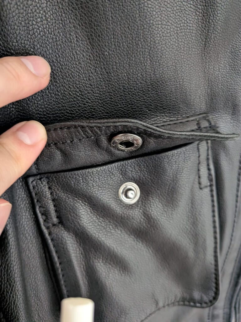 愛用のレザージャケット - ポケット -